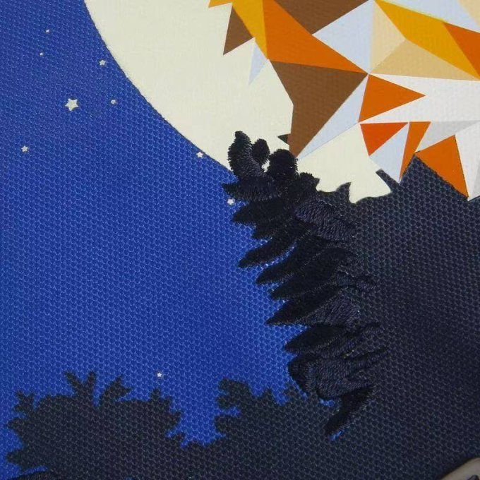 Cartable 38cm – Classic Midi Wolf – Bleu nuit & motif loup-Cleaner 100ml offert